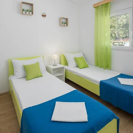 Gorgeous In Vikendica *