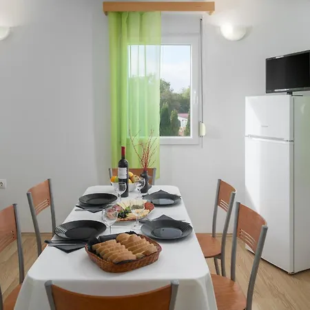 Vikendica Gorgeous In