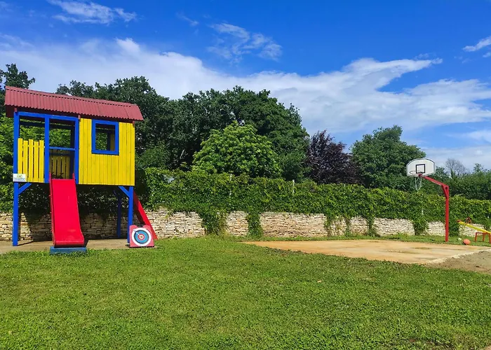 Gorgeous In Nyaraló