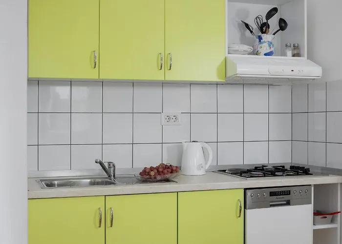 Vakantiehuis Gorgeous In Tinjan