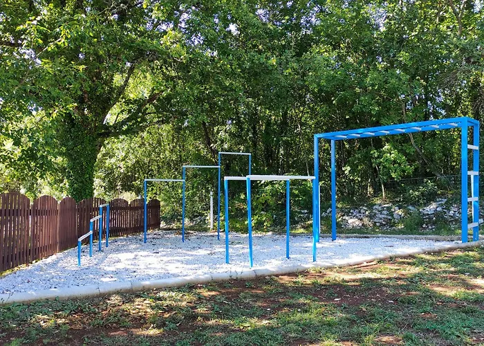 Nyaraló Gorgeous In Tinjan